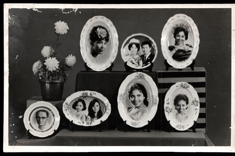 Melamine plates