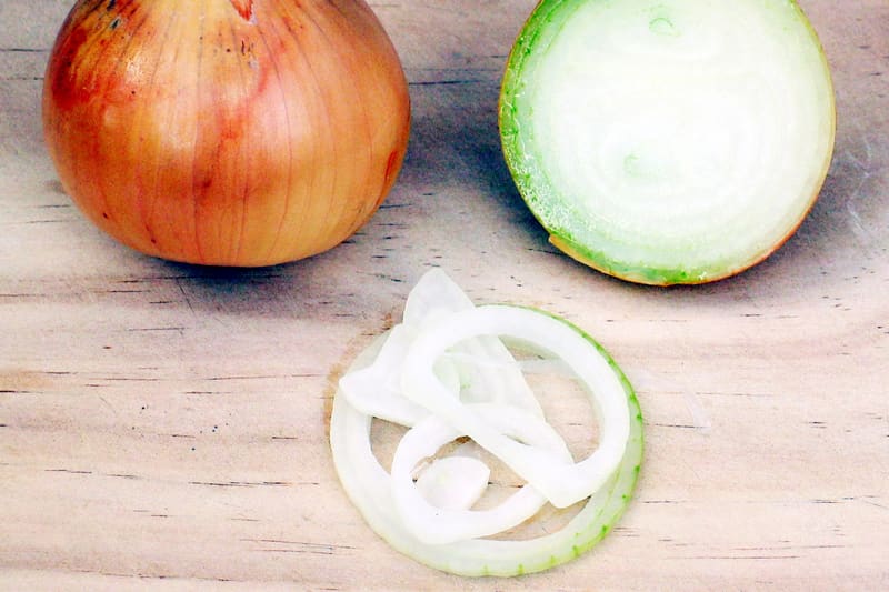 Onion cut slices