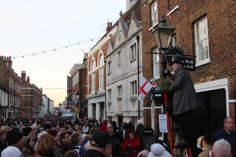 Gas street lamp lighter