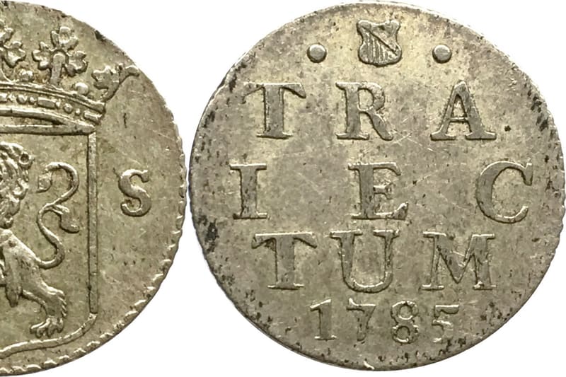 Coin edge reeding