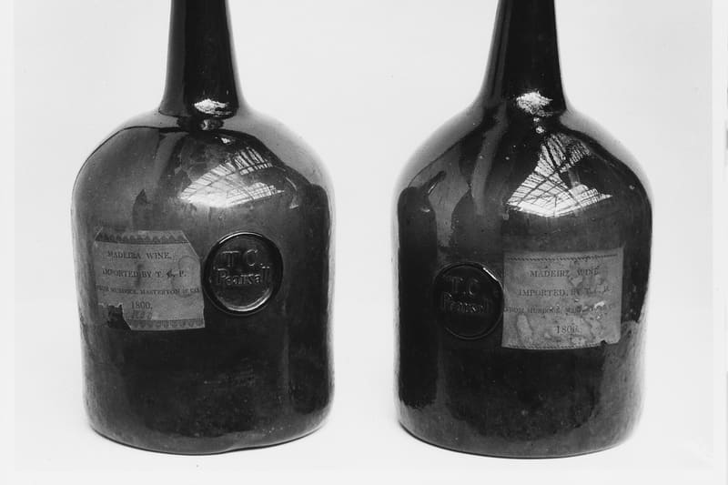 Wine bottle