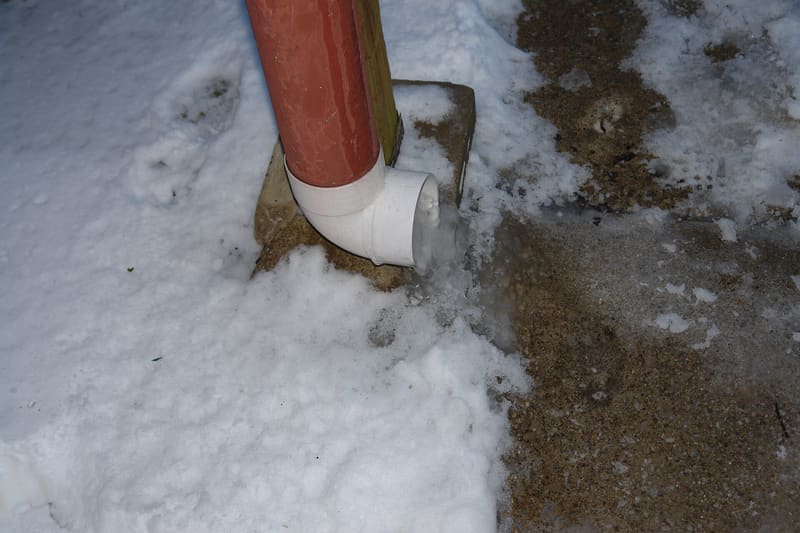Frozen water pipe